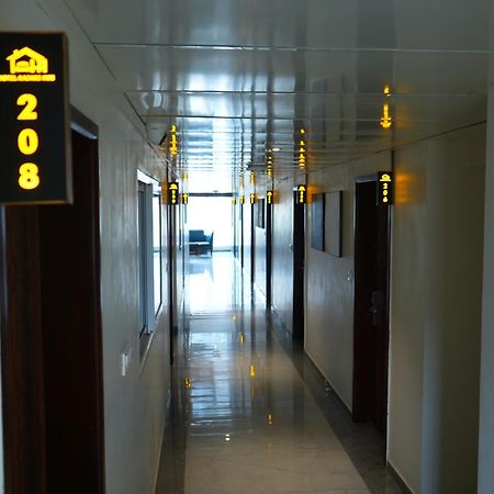Hotel Aasare Inn Бенґалуру Екстер'єр фото